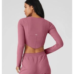 ALO Yoga Long Sleeve Top in Mauve